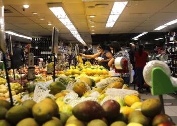 20.05.2020.Supermercado Rio De Janeiro 0520203151 Gazeta Mercantil