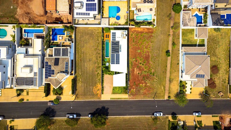 Sustentabilidade E Economia: Casas Brasileiras Que Usam Energia Solar - Imagem 6 De 14