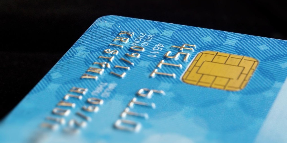 Relator dá prazo de 90 dias para bancos apresentarem proposta para o rotativo do cartão de crédito