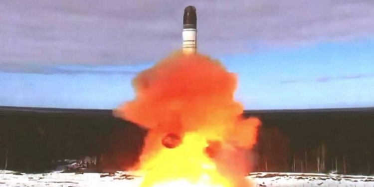 Missil Nuclear Mais Poderoso Do Mundo Entra Em Atividade Na Gazeta Mercantil