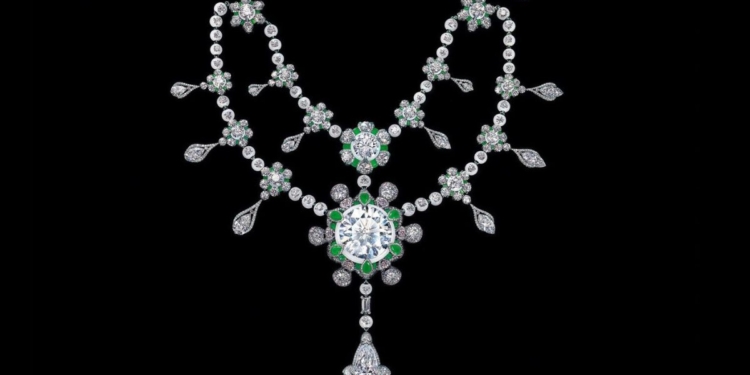 Heritage In Bloom (Foto: The Jewellery Editor) - Gazeta Mercantil - Joias Mais Caras Do Mundo