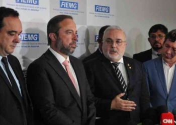 Ministro De Minas E Energia, Alexandre Silveira, E Presidente Da Petrobras, Jean Paul Prates