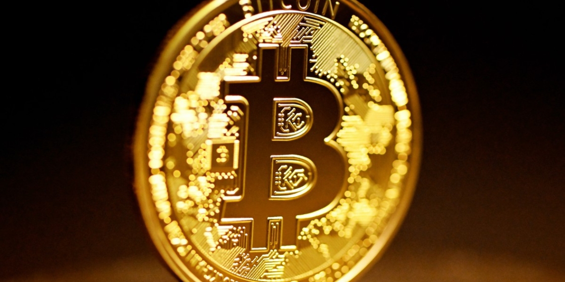 Bitcoin consolida patamar de US$ 35 mil com expectativa de novo rali cripto | Criptomoedas