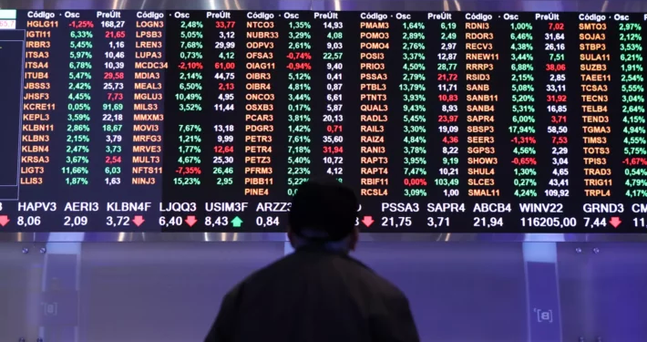 Ibovespa Sobe, De Olho Nas Bolsas Americanas E Com Alta Do Petróleo