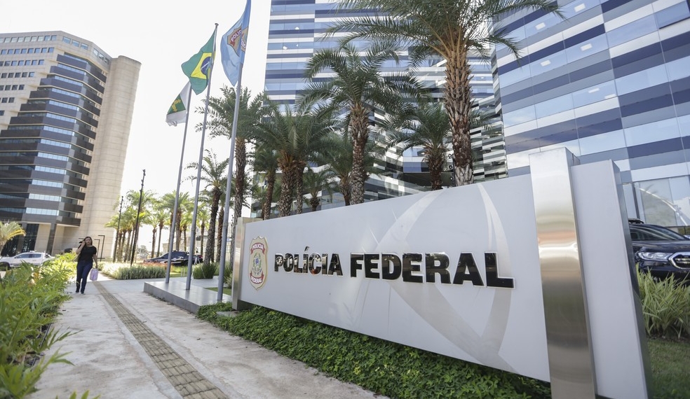 Polícia Federal - Gazeta Mercantil