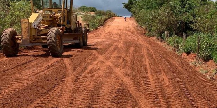 Estradas Vicinais - Gazeta Mercantil