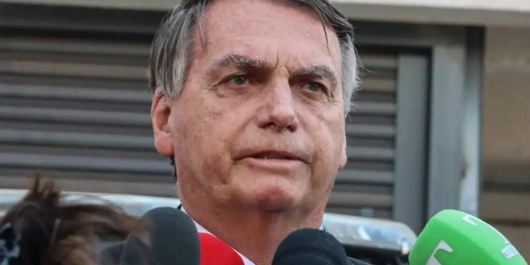 Bolsonaro Indiciado Por Fraude - Gazeta Mercantil