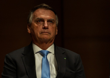 Defesa De Bolsonaro Pede Ao Stf Devolucao Do Passaporte De Gazeta Mercantil