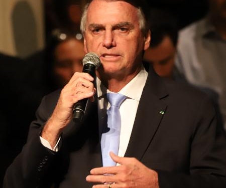 Bolsonaro pede de novo a Moraes a devolucao de passaporte GAZETA MERCANTIL