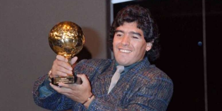 Bola De Ouro Da Copa Do Mundo De 1986 Que Gazeta Mercantil