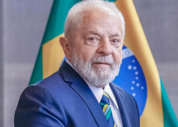 Documentario Sobre O Presidente Lula E Aclamado No Festival De Gazeta Mercantil