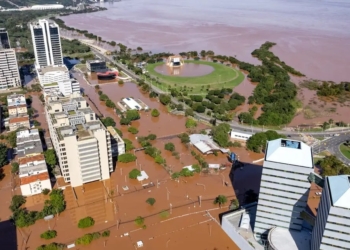 Enchentes No Rs - Gazeta Mercantil