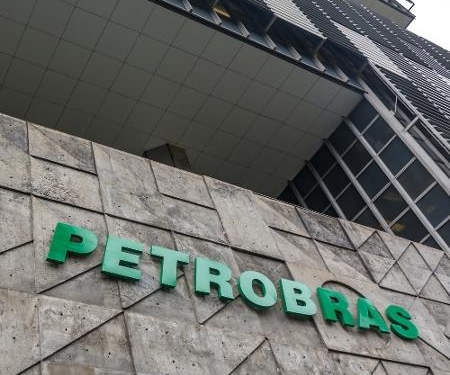 Petrobras - Gazeta Mercantil