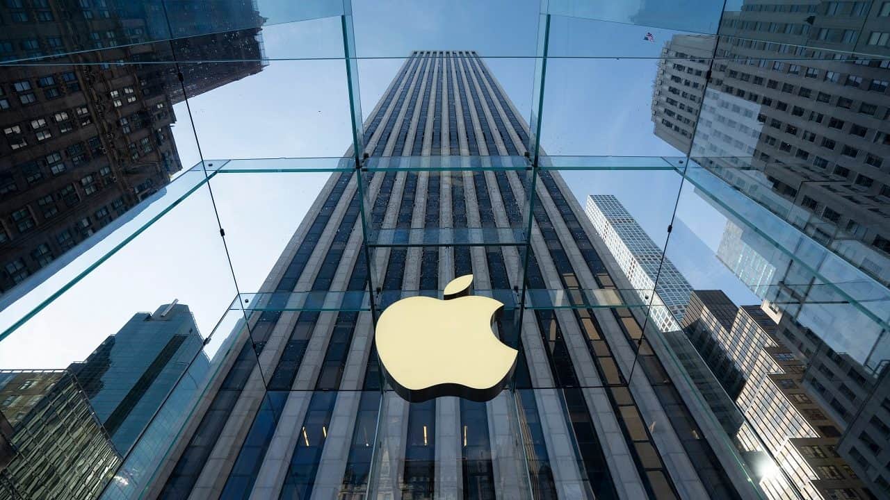 Apple. Empresa Mais Valiosa Do Mundo