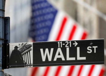 Wall Street Recua Com Foco Em Dados E Comentarios Do Gazeta Mercantil