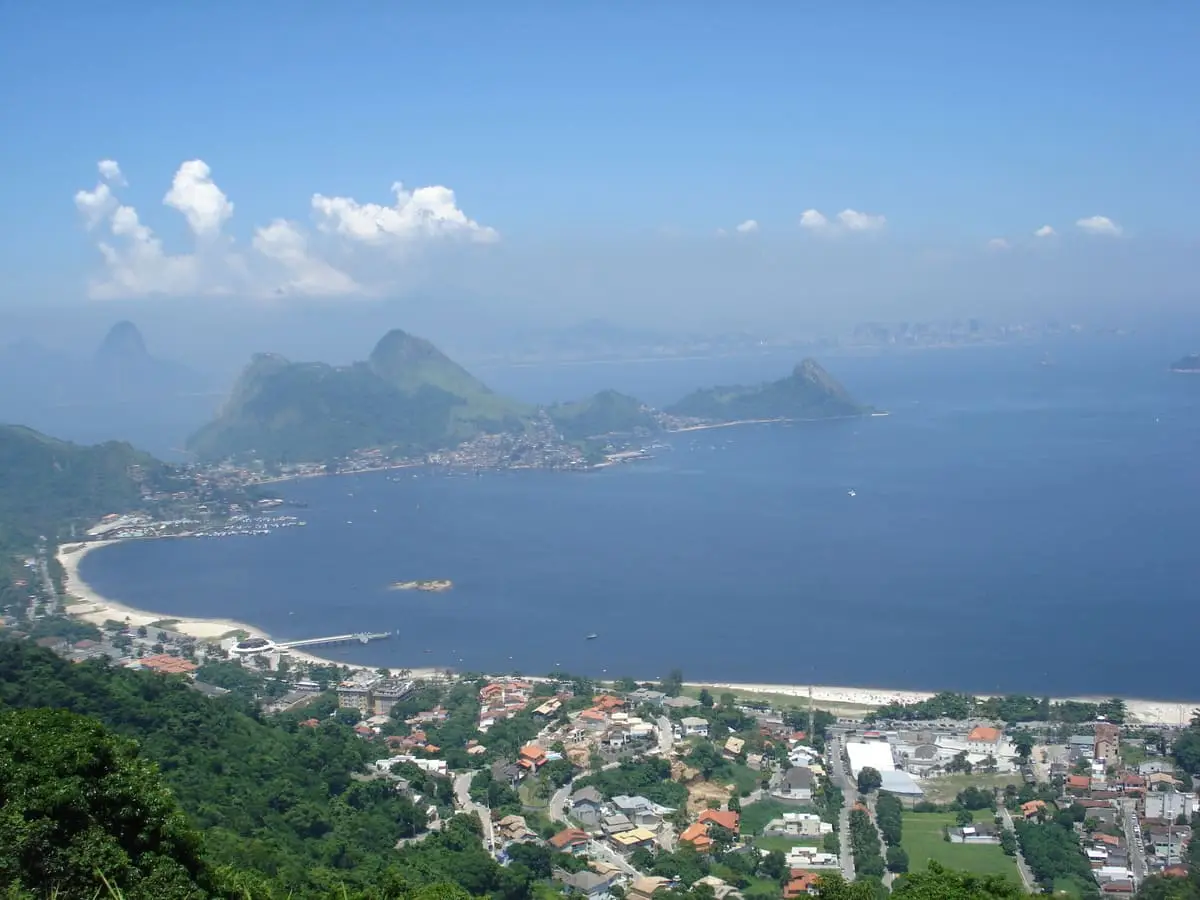 As 10 cidades com melhor qualidade de vida no Brasil 10 GAZETA MERCANTIL Niteroi