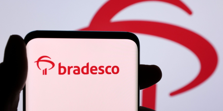 Falha no Aplicativo do Bradesco - Gazeta Mercantil