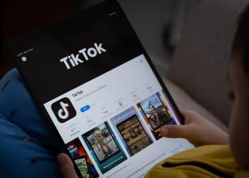 Tiktok Processado Por Danos À Saúde Mental - Gazeta Mercantil