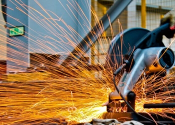 Usiminas (Usim5) Registra Prejuízo De R$ 3,5 Bilhões No 3T25, Mas Melhora Desempenho Operacional - Gazeta Mercantil