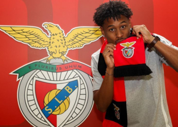 Benfica E Ex-Bbb Paulo André - Gazeta Mercantil