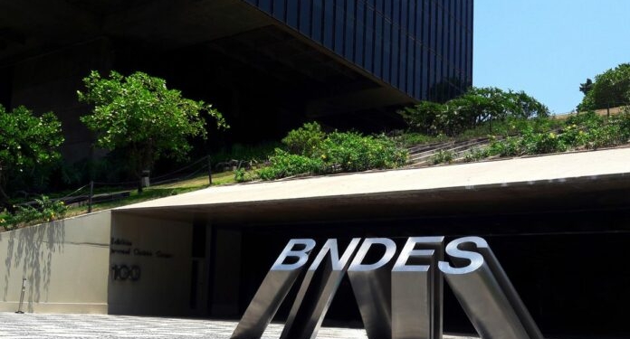 Credito Do Bndes Para Industria Supera O Do Agronegocio Gazeta Mercantil