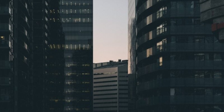 Lvbi11 - Fundos Imobiliários - Gazeta Mercantil