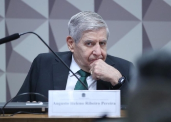 Pf Prende Augusto Heleno E Paulo Sérgio Nogueira Após Trânsito Em Julgado Do Stf - Gazeta Mercantil