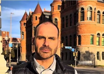 Jair Bolsonaro Presta Depoimento À Pf Em Investigação Por Conspiração De Eduardo Bolsonaro Nos Eua - Gazeta Mercantil - Política