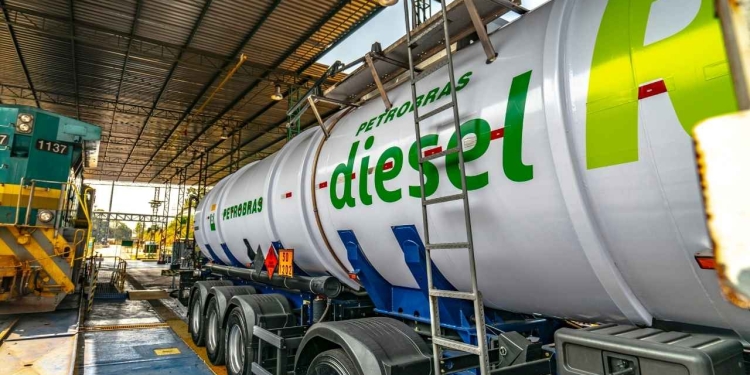 Preço Do Diesel - Gazeta Mercantil