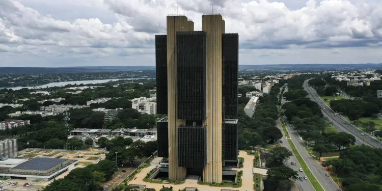 Boletim Focus 2025: Análise Detalhada Das Projeções Econômicas Do Banco Central - Gazeta Mercantil