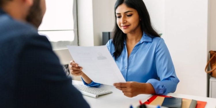 Perguntas Poderosas: 7 Questões Para Transformar Sua Carreira E Conexões Profissionais - Trabalho