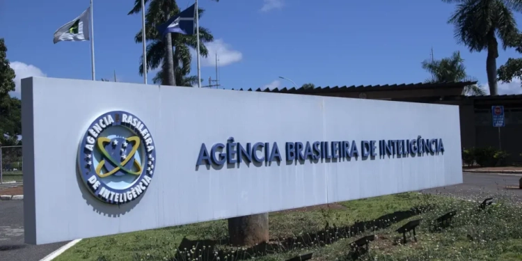 Entenda O Escândalo Da Abin Paralela No Governo Bolsonaro E Os Impactos Da Espionagem Ilegal Sobre Autoridades, Jornalistas E A Democracia Brasileira. - Gazeta Mercantil - Política