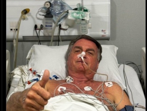 Cirurgia de Bolsonaro: boletim médico detalha fisioterapia, analgesia e recuperação 1 GAZETA MERCANTIL Cirurgia De Bolsonaro: Boletim Médico Detalha Fisioterapia, Analgesia E Recuperação - Gazeta Mercantil