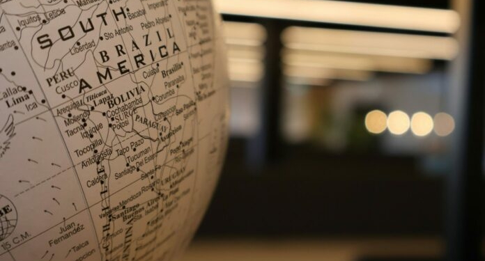 Tensões Geopolíticas E Tarifas Comerciais - Gazeta Mercantil - Mundo