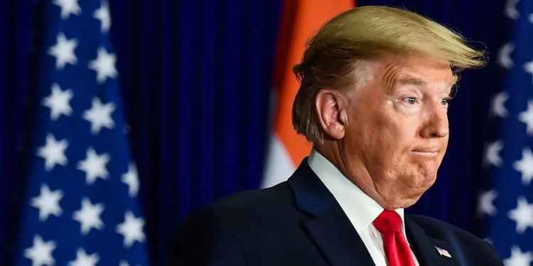 Donald Trump Defende Tarifas Em Resposta À Contração Da Economia Americana - Gazeta Mercantil - Economia