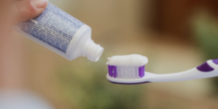 Colgate Total Clean Mint É Interditado Pela Anvisa Após Relatos De Reações Adversas - Gazeta Mercantil - Saúde