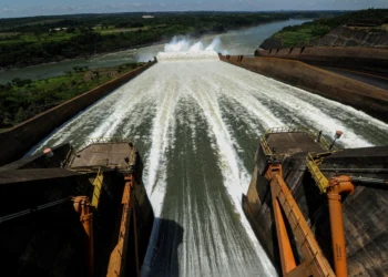 Bônus de Itaipu reduz conta de luz e responde por 0,26 ponto do IPCA-15 6 GAZETA MERCANTIL Bônus De Itaipu Reduz Conta De Luz E Responde Por 0,26 Ponto Do Ipca-15-Gazeta Mercantil