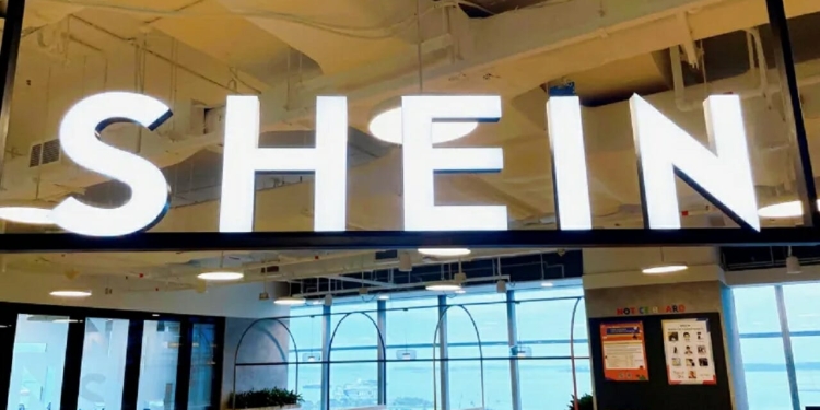 Shein é acusada pela União Europeia de aplicar descontos falsos e enganar consumidores 1 GAZETA MERCANTIL Shein É Acusada Pela União Europeia De Aplicar Descontos Falsos E Enganar Consumidores - Gazeta Mercantil - Negócios