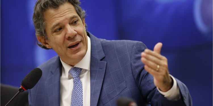 Risco Fiscal Volta A Preocupar O Mercado E Pressiona Alta Nos Juros Após Falas De Haddad Gazeta Mercantil - Economia