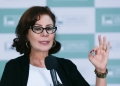 Zambelli Foragida E Sem Dinheiro: Stf Congela Contas E Cartões Da Deputada! Gazeta Mercantil - Política