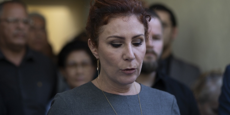 Carla Zambelli presa na Itália: entenda os crimes e o processo de extradição 1 GAZETA MERCANTIL Carla Zambelli Presa: Entenda A Prisão Na Itália E As Acusações Que Desmentem Perseguição Política - Gazeta Mercantil - Política