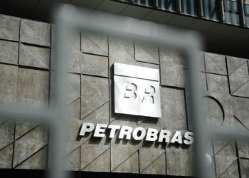 Petrobras (Petr4) Lança Debêntures De R$ 3 Bilhões E Reduz Preço Do Querosene De Aviação - Gazeta Mercantil - Economia