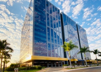 Ibovespa Futuro Cai Com Dados De Serviços E Expectativa Por Pacote Contra Tarifaço Dos Eua - Gazeta Mercantil -