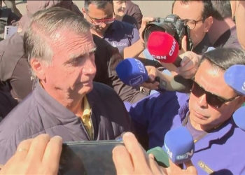 Stf Impõe Tornozeleira Eletrônica A Bolsonaro, Que Chama Medida De “Suprema Humilhação” Gazeta Mercantil - Política