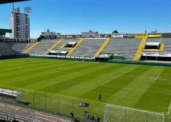Chapecoense - Gazeta Mercantil
