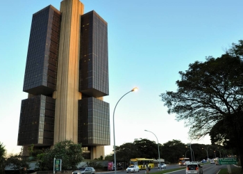 Ibc-Br Recua E Mostra Efeito Da Selic Na Economia Gazeta Mercantil - Economia
