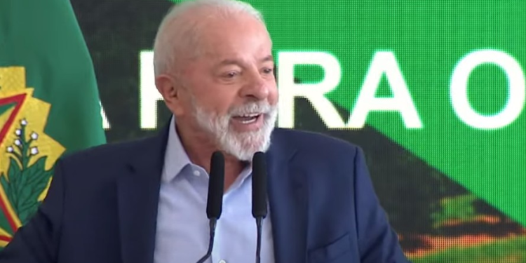 Lula Chama Bolsonaro De Frouxo E Critica Pix E Anistia Por Atos De 8 De Janeiro Gazeta Mercantil - Política