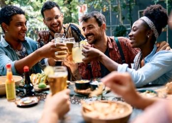 Mensagem De Aniversário Para Amigo: 45 Frases Especiais Para Homenagear Quem Você Ama - Gazeta Mercantil