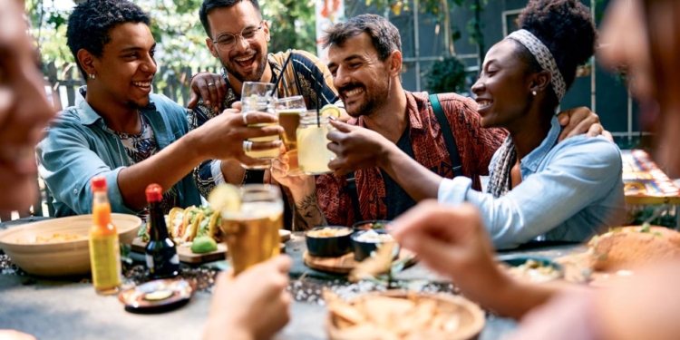 Mensagem De Aniversário Para Amigo: 45 Frases Especiais Para Homenagear Quem Você Ama - Gazeta Mercantil