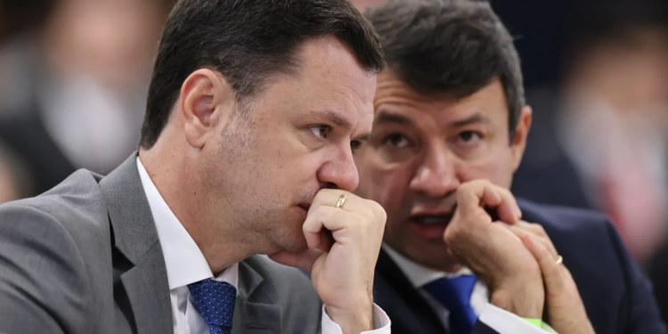 Defesa De Anderson Torres Quer Pena Na Pf Ou Em Batalhão Militar - Gazeta Mercantil